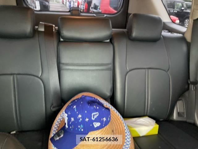 Toyota LAND CRUISER PRADO 2013-07 7455257-21