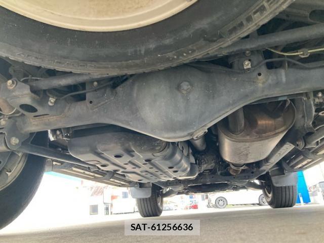 Toyota LAND CRUISER PRADO 2013-07 7455257-27