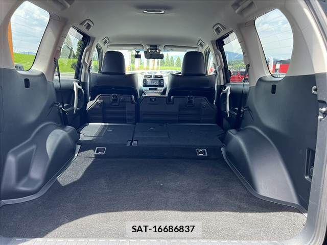 Toyota LAND CRUISER PRADO 2023-10 7455243-20
