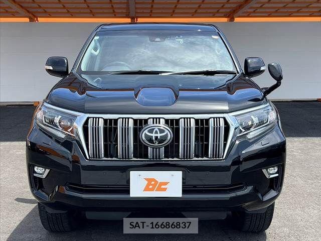 Toyota LAND CRUISER PRADO 2023-10 7455243-8