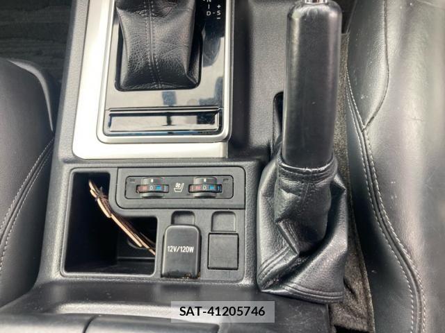 Toyota LAND CRUISER PRADO 2018-05 7455245-17