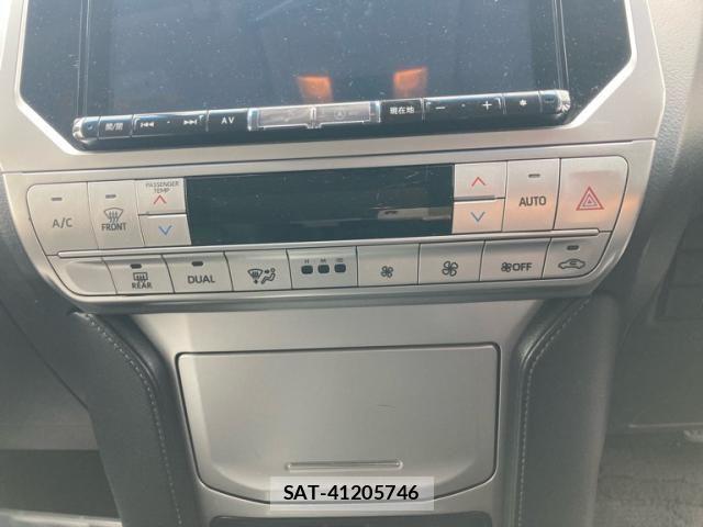 Toyota LAND CRUISER PRADO 2018-05 7455245-19
