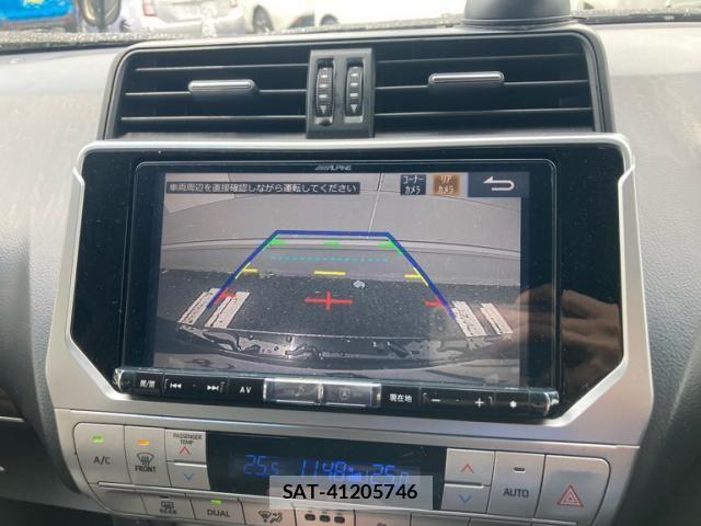 Toyota LAND CRUISER PRADO 2018-05 7455245-23