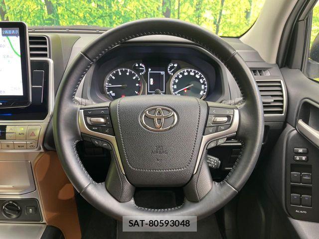 Toyota LAND CRUISER PRADO 2022-07 7455242-12