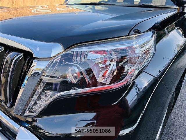 Toyota LAND CRUISER PRADO 2017-03 7455244-14