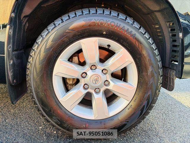 Toyota LAND CRUISER PRADO 2017-03 7455244-16