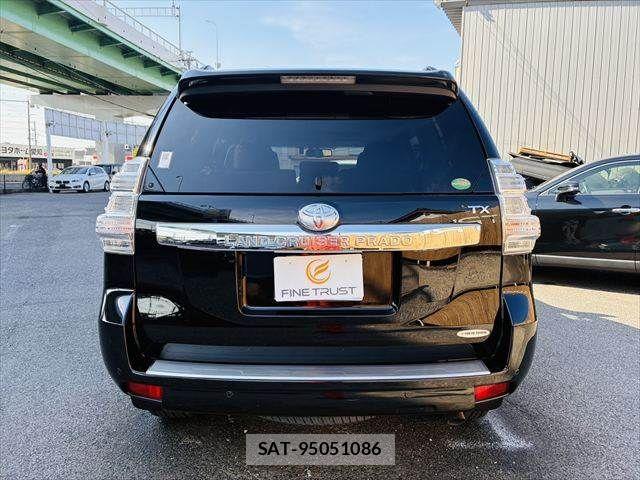Toyota LAND CRUISER PRADO 2017-03 7455244-21