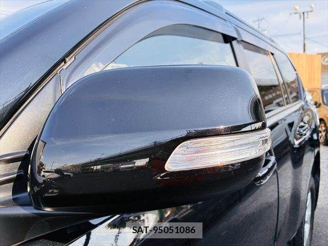 Toyota LAND CRUISER PRADO 2017-03 7455244-28