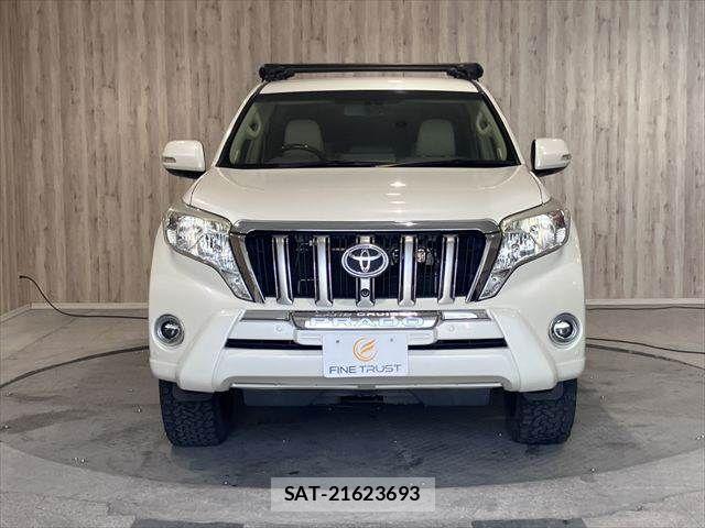 Toyota LAND CRUISER PRADO 2014-01 7455256-13
