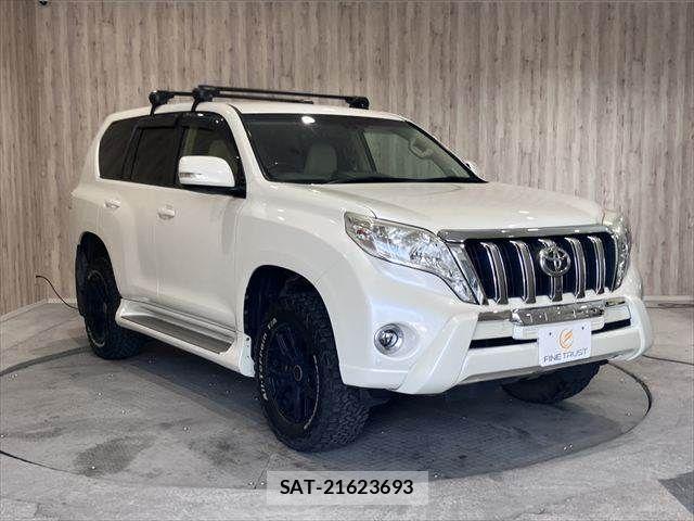 Toyota LAND CRUISER PRADO 2014-01 7455256-14