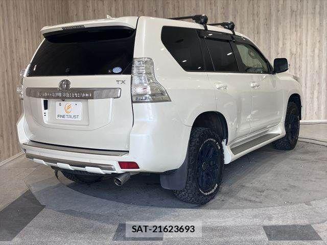 Toyota LAND CRUISER PRADO 2014-01 7455256-16