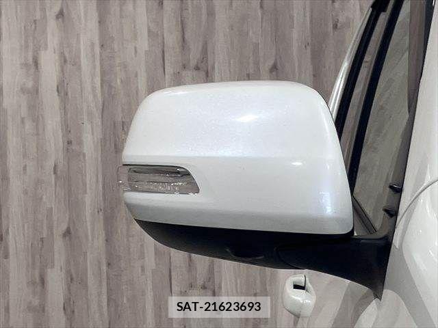 Toyota LAND CRUISER PRADO 2014-01 7455256-21