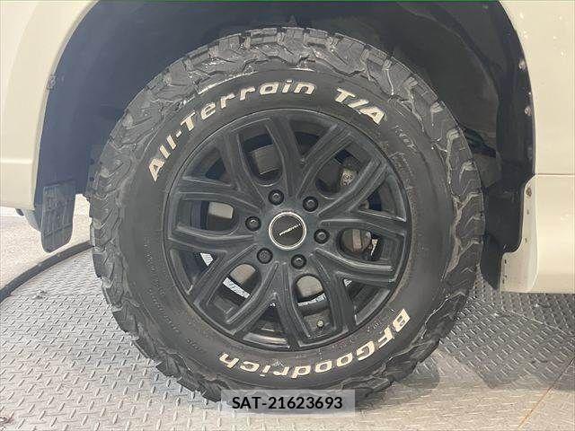 Toyota LAND CRUISER PRADO 2014-01 7455256-28