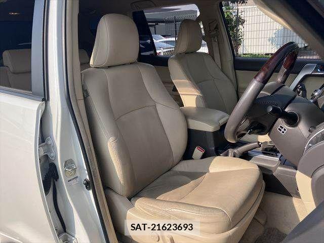 Toyota LAND CRUISER PRADO 2014-01 7455256-6