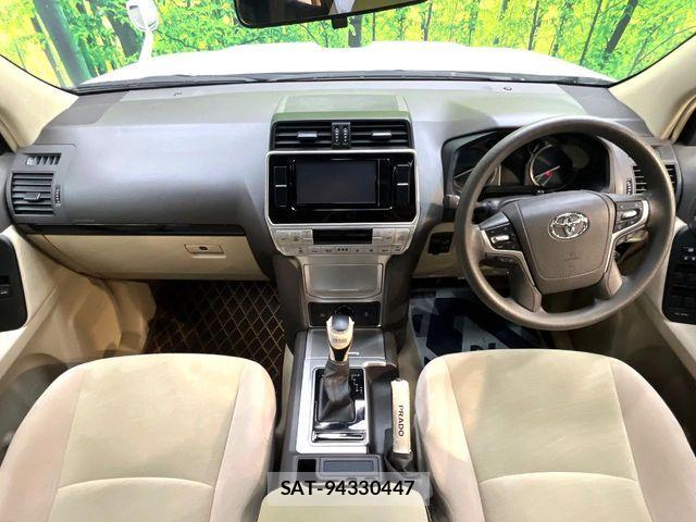 Toyota LAND CRUISER PRADO 2023-06 7455239-1