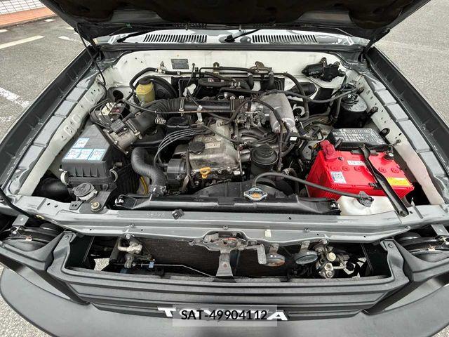 Toyota LAND CRUISER PRADO 2002-03 7455258-27