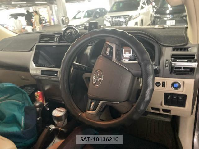 Toyota LAND CRUISER PRADO 2019-09 7455236-10