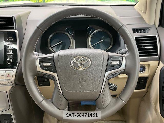 Toyota LAND CRUISER PRADO 2023-09 7501163-11