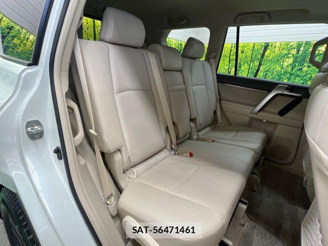 Toyota LAND CRUISER PRADO 2023-09 7501163-8