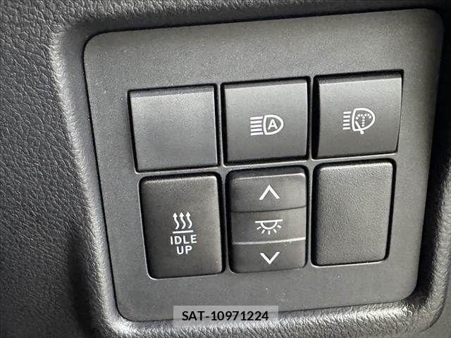 Toyota LAND CRUISER PRADO 2019-08 7501161-27