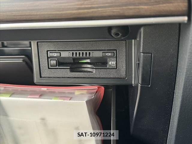 Toyota LAND CRUISER PRADO 2019-08 7501161-28