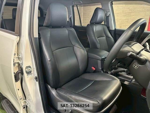 Toyota LAND CRUISER PRADO 2016-04 7501174-8