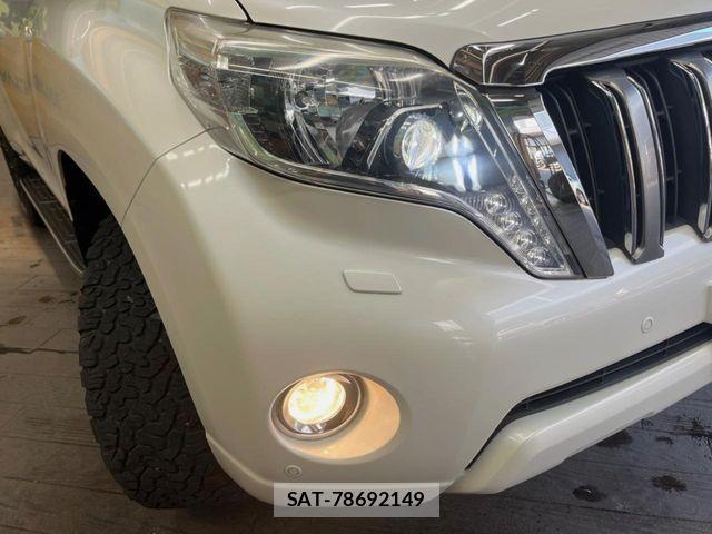 Toyota LAND CRUISER PRADO 2015-04 7501184-11