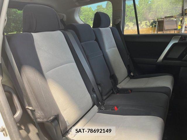 Toyota LAND CRUISER PRADO 2015-04 7501184-7