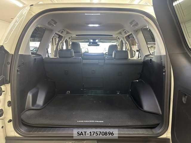 Toyota LAND CRUISER PRADO 2018-11 7501172-12