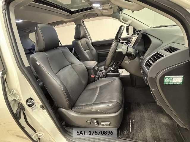 Toyota LAND CRUISER PRADO 2018-11 7501172-4