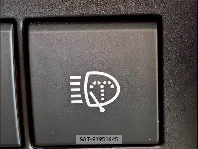 Toyota LAND CRUISER PRADO 2022-04 7501167-9