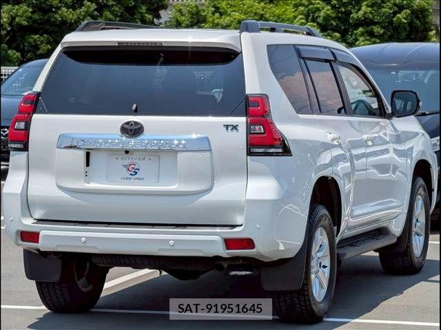 Toyota LAND CRUISER PRADO 2022-04 7501167-16