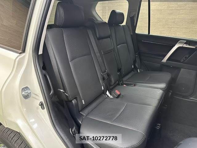 Toyota LAND CRUISER PRADO 2021-09 7501168-9