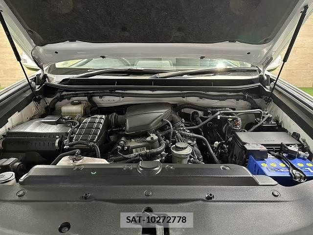 Toyota LAND CRUISER PRADO 2021-09 7501168-13