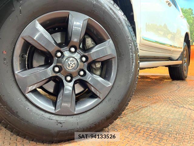 Toyota LAND CRUISER PRADO 2014-10 7501183-12
