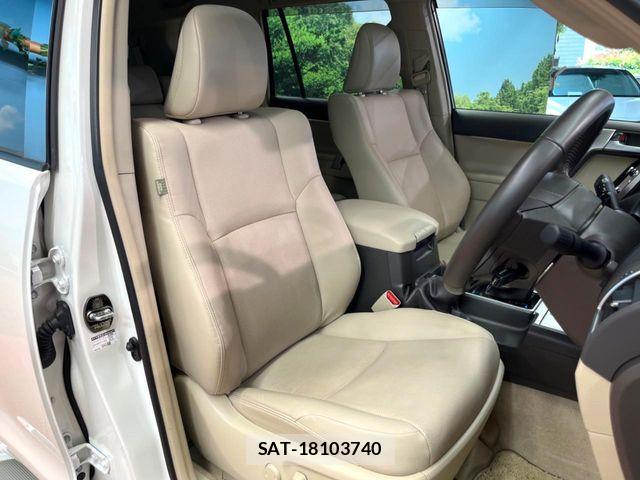 Toyota LAND CRUISER PRADO 2023-01 7501158-9