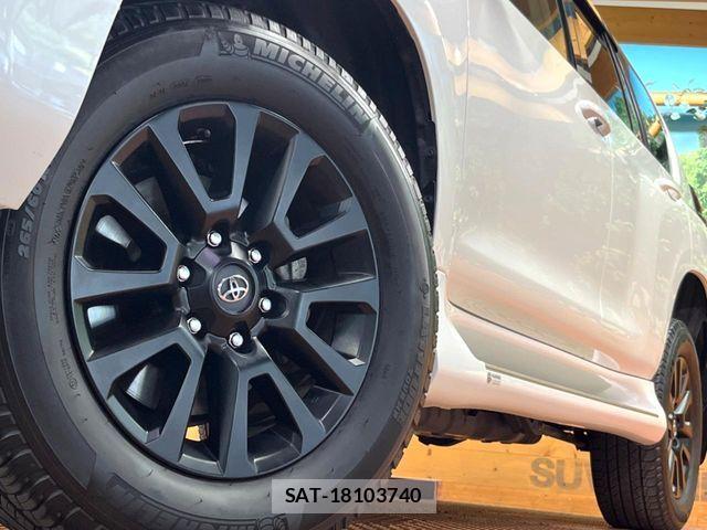 Toyota LAND CRUISER PRADO 2023-01 7501158-14