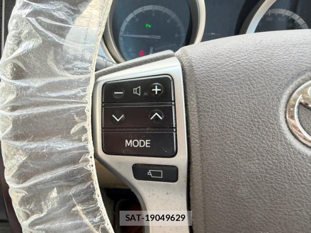 Toyota LAND CRUISER PRADO 2015-07 7501185-15