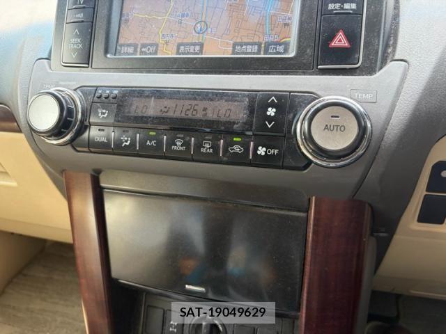Toyota LAND CRUISER PRADO 2015-07 7501185-24