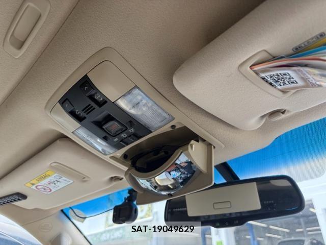 Toyota LAND CRUISER PRADO 2015-07 7501185-27