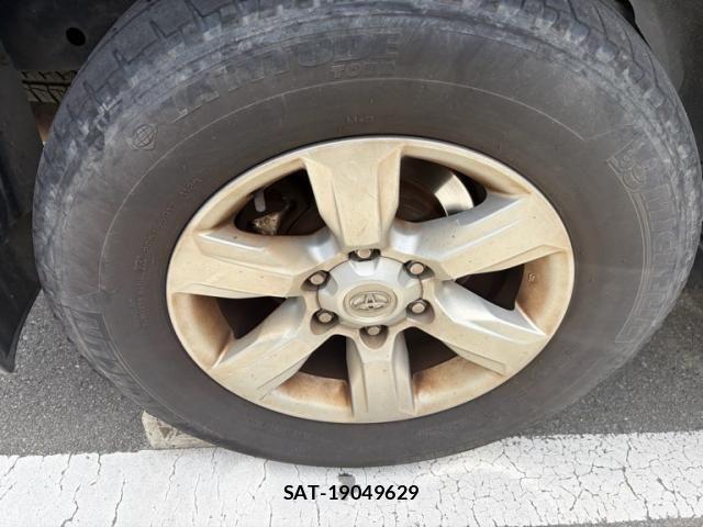 Toyota LAND CRUISER PRADO 2015-07 7501185-7