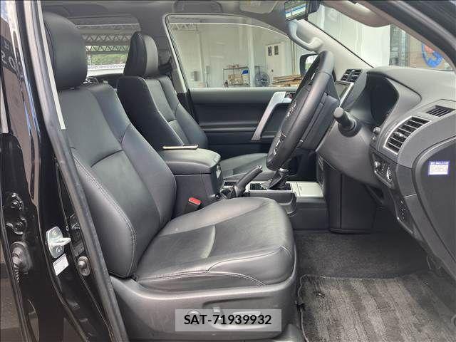Toyota LAND CRUISER PRADO 2022-06 7501170-10