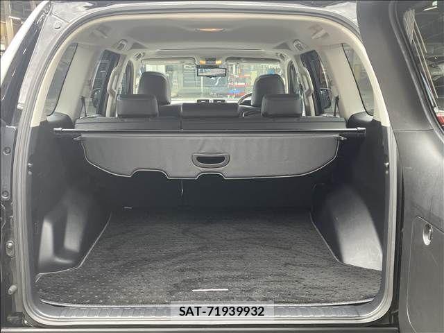 Toyota LAND CRUISER PRADO 2022-06 7501170-12