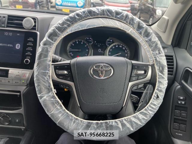 Toyota LAND CRUISER PRADO 2021-11 7501175-14