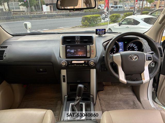 Toyota LAND CRUISER PRADO 2011-11 7508954-1