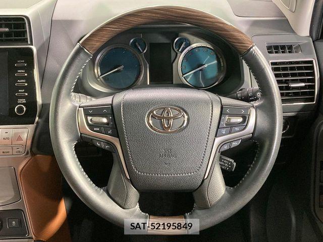 Toyota LAND CRUISER PRADO 2022-04 7501164-12