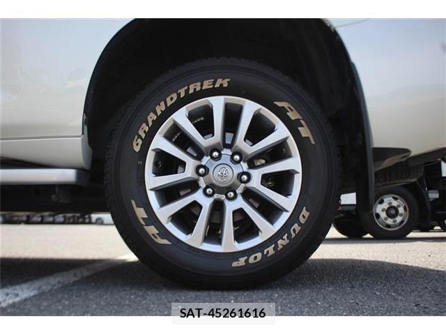 Toyota LAND CRUISER PRADO 2017-01 7501178-19