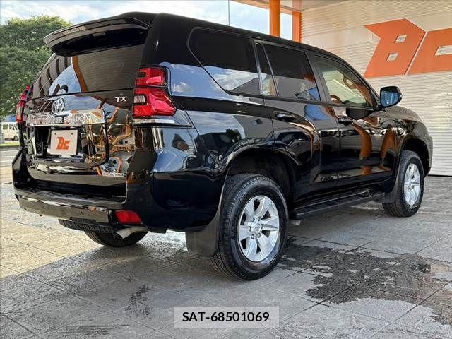 Toyota LAND CRUISER PRADO 2018-02 7501181-14