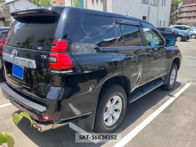 Toyota LAND CRUISER PRADO 2020-04 7562320-1