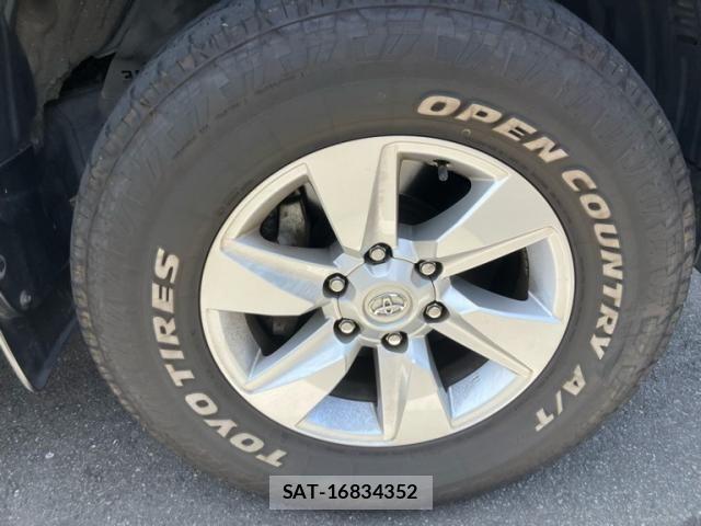 Toyota LAND CRUISER PRADO 2020-04 7562320-4